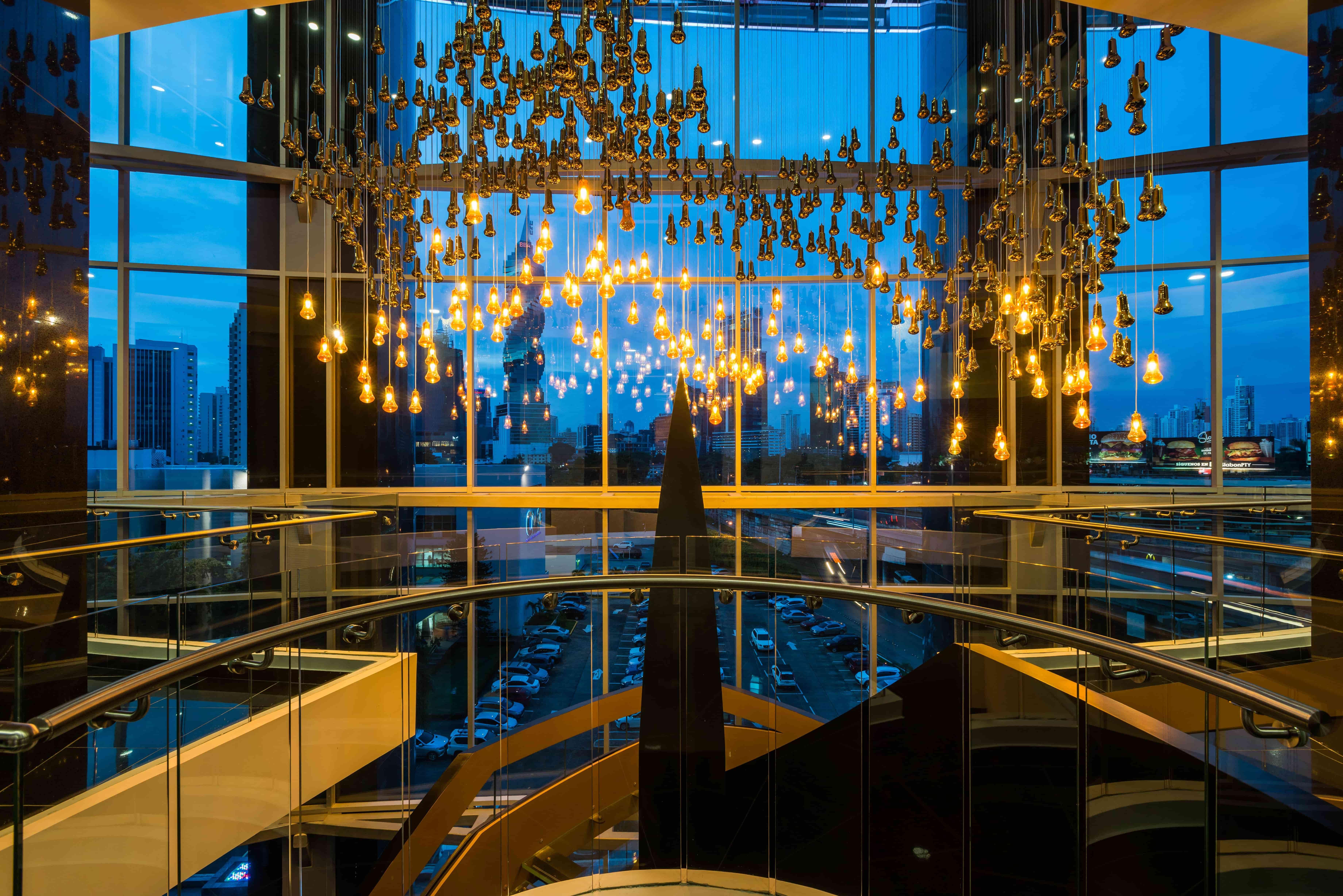 Hotel Las Americas Golden Tower Panama Экстерьер фото The interior of the library