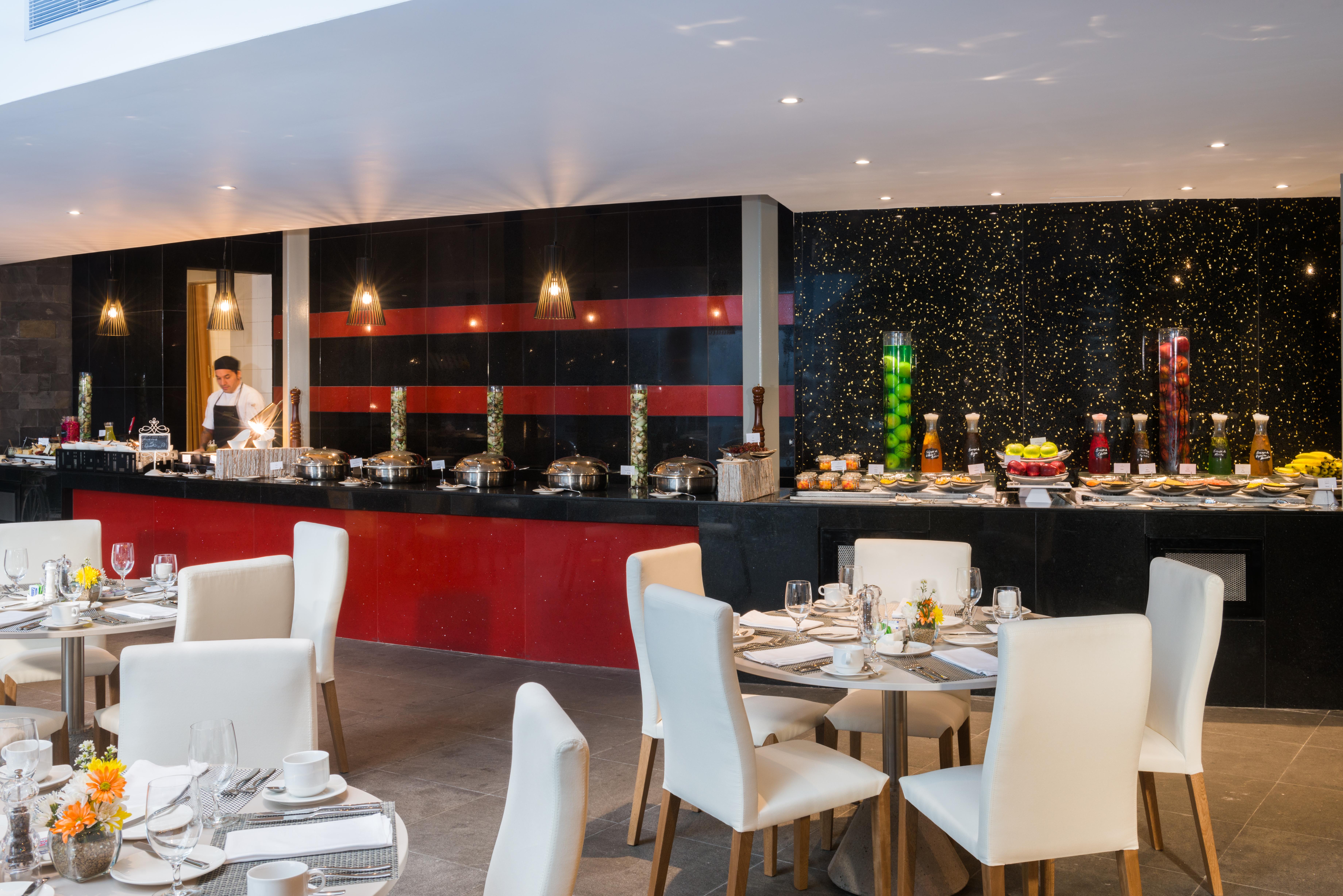 Hotel Las Americas Golden Tower Panama Экстерьер фото The restaurant