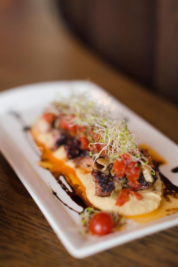 Hotel Las Americas Golden Tower Panama Экстерьер фото A tapas dish